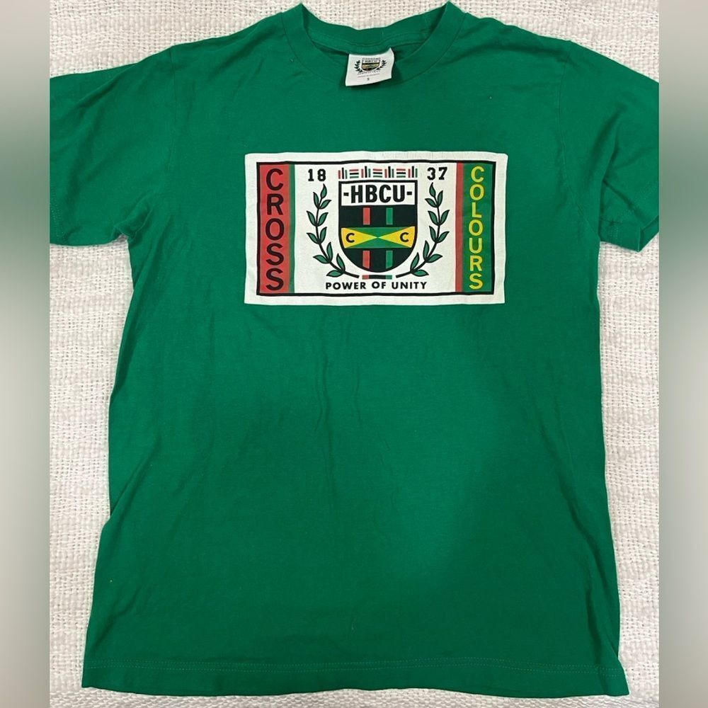 CROSS COLOURS. HBCU✨small✨green short sleeve tee
Unisex